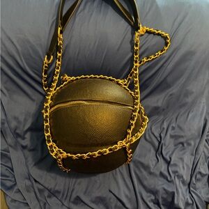 Black and Gold Chain Shoulder Bag
